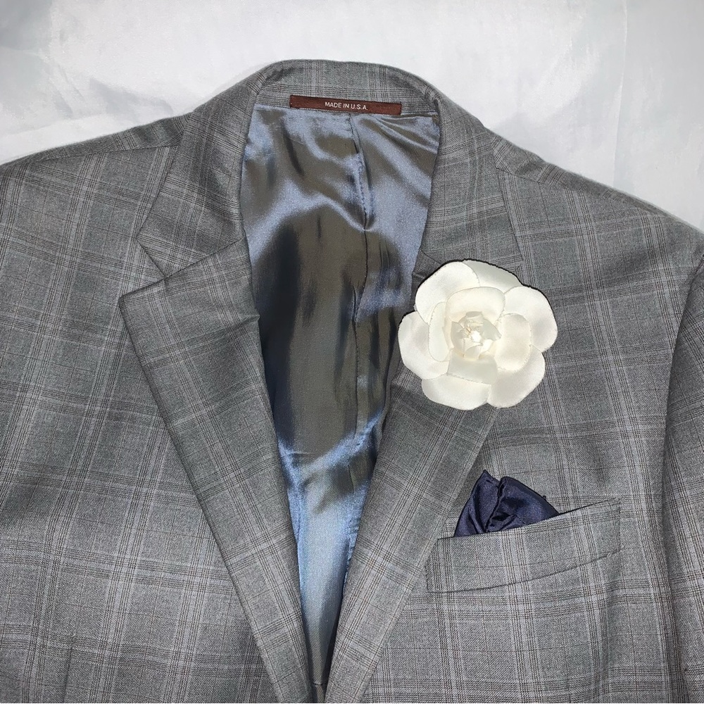 👋🏾SOLD👋🏾CHANEL hand wrapped silk CAMELIA BLOSSOM w/bud center PIN BACKbrooch